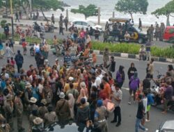 Wawako Padang Bicara Soal Penertiban PKL di Pantai Padang