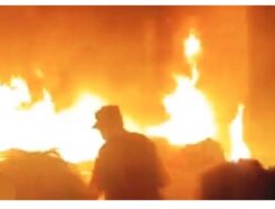 Rumah Wali Kota Derna Dibakar oleh Pengunjuk Rasa, Tuntut Jawaban atas Banjir Dahsyat