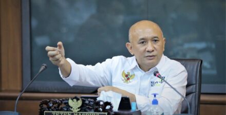 Menkop UKM, Teten Masduki tanggapi soal keluhan TikTok soal aturan baru social commerce.
