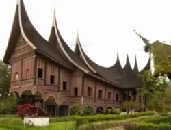 Pemko Padang Gencar Sosialisasikan Muatan Lokal Minangkabau di Sekolah