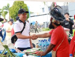 Peringati HUT Ke-78 TNI, Pangkoarmada III Buka Bakti Kesehatan dan Bazar
