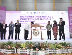 Gubernur Tekankan Pentingnya Transformasi Yankes Saat Buka Kongres Nasional PPHI, PGI, dan PEGI