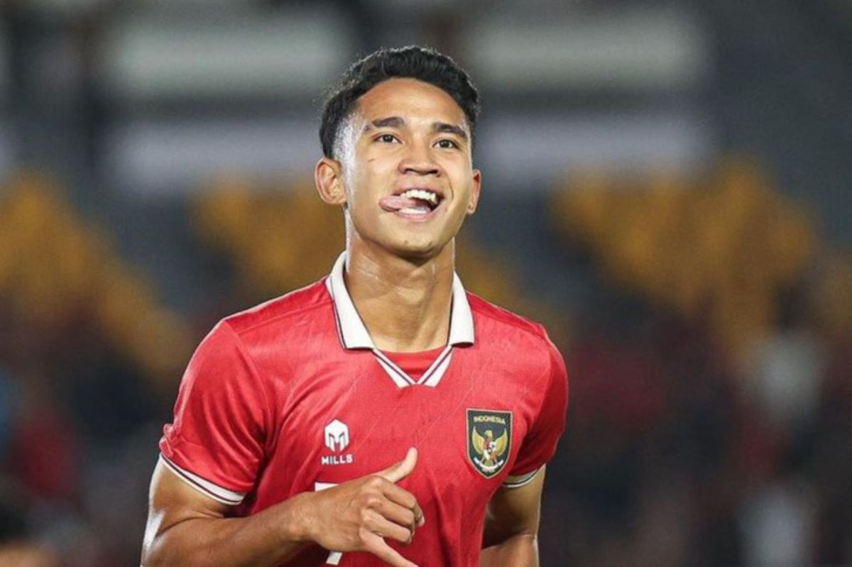 Marselino Ferdinan dilepas KMSK Deinze namun diharapkan tidak bermain untuk Timnas Indonesia.