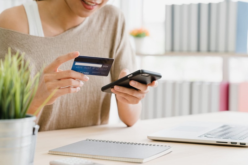 Apakah E-commerce Bisa Ditutup?.