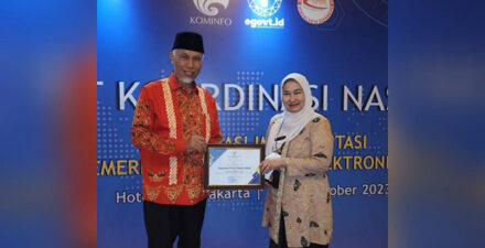 Pemerintah Provinsi Sumatera Barat Terima Penghargaan dari Kemenkominfo RI