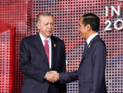 Pejabat AS Mundur Akibat Kritik Pengiriman Senjata ke Israel