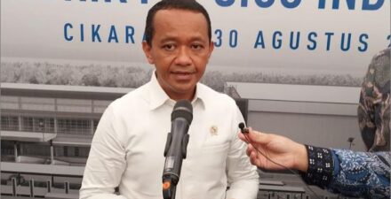 Menteri Investasi Bahlil Lahadalia sebut investasi Rempang capai Rp174 triliun..