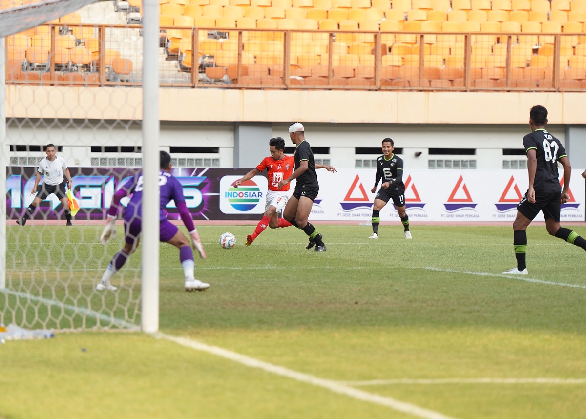 Malut United tertahan 1-1 kontra Bekasi City.