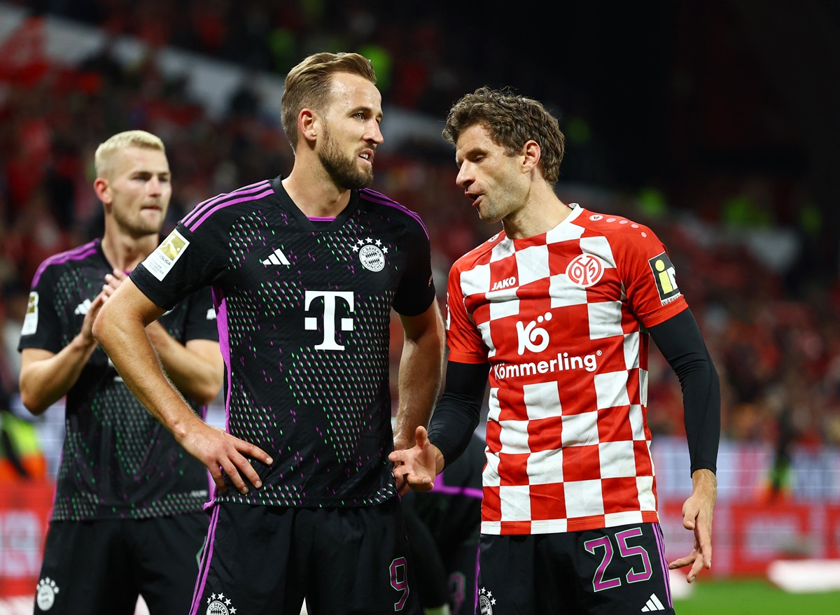 Duel Mainz vs Bayern Munich semalam.