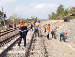 Perjalanan Kereta Api Sentolo – Wates Normal Kembali dengan Kecepatan 80 Km/Jam