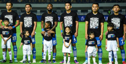 Persib Bandung takkan lakukan perubahan skuad besar-besaran di paruh kedua Liga 1 2023-2024.