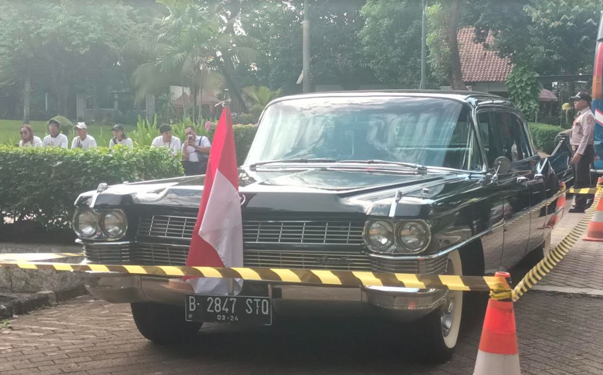 Cadillac 75 yang pernah dikendarai Presiden RI Soekarno.