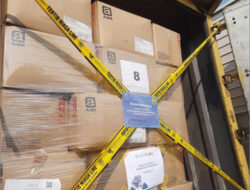 638 Bal Pakaian Bekas Ilegal Dimusnahkan