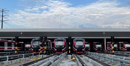 Operasional LRT Jabodebek.
