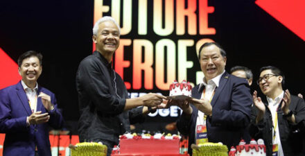 Ganjar Pranowo Ulang Tahun ke 55.