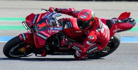 Francesco Bagnaia (Ducati Lenovo) harus puas finis ketujuh di Sprint Race MotoGP Thailand 2023.
