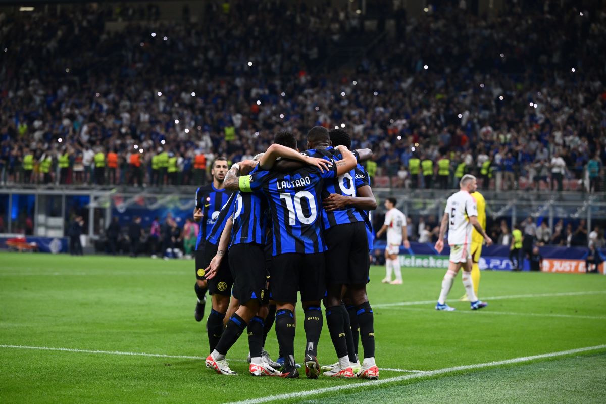 Inter Milan menang tipis 1-0 atas Benfica.