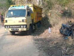 Kecelakaan di Gunungkidul: Truk Melorot dan Menabrak Motor, Dua Orang Terluka