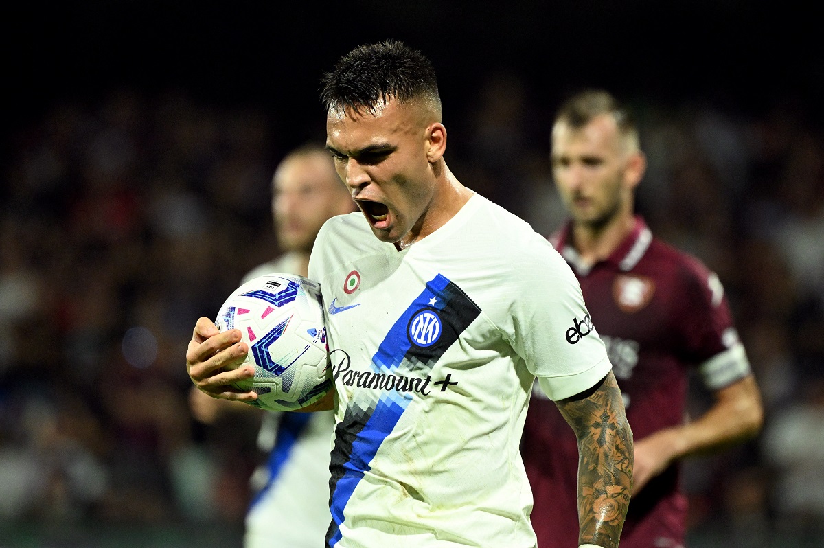 Lautaro Martinez mencetak quattrick untuk membawa Inter Milan mengalahkan Salernitana 4-0.