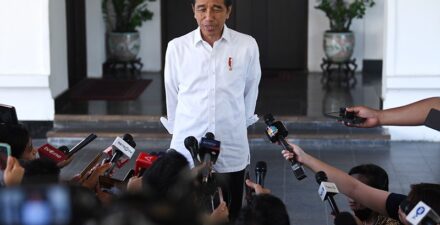 Presiden Jokowi Melantik Menteri Pertanian Baru