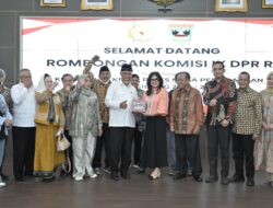 Gubernur Mahyeldi Paparkan Situasi Kesehatan dan Ketenagakerjaan Sumbar di Hadapan Rombongan Kunker Komisi IX DPR RI