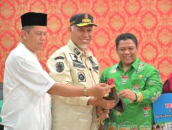 Gubernur Mahyeldi Salurkan Bantuan Ribuan Ekor Ternak dan Alat Pertanian untuk Masyarakat Payakumbuh dan Lima Puluh Kota