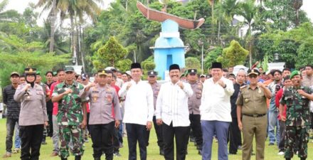 Pimpin Apel Gabungan Para Satlinmas/Dubalang, Babinsa dan Bhabinkantibmas, Ini Pesan Genius Umar