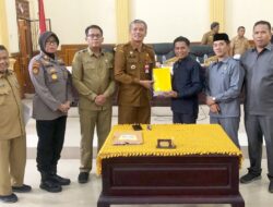 Pj.Walikota Pariaman Ajukan Nota Keuangan RAPBD Tahun Anggaran 2024