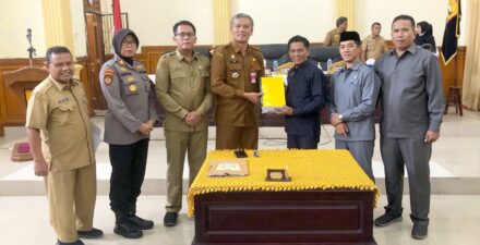Pj.Walikota Pariaman Ajukan Nota Keuangan RAPBD Tahun Anggaran 2024