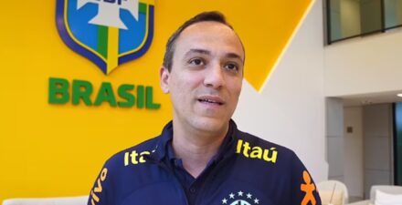 Phelipe Leal kala menangani Timnas Brasil U-17.