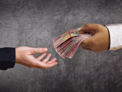 Pentingnya Menggunakan Rekening Sendiri dalam Pinjaman Online