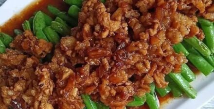 Resep buncis siram daging cincang.