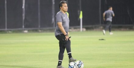 Bima Sakti Mendorong Pemain Timnas U-17 Indonesia Bermain Lepas di Piala Dunia U-17 2023