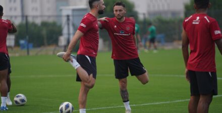 Para pemain Timnas Indonesia kala menjalani latihan di Irak.