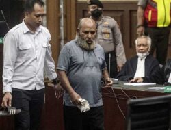 Tidak Benar! Lukas Enembe Bantah Kabar Meninggal, Pengacara: Kondisinya Membaik Pasca Cuci Darah ke-6