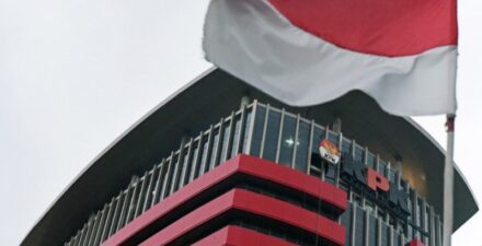 Operasi Tangkap Tangan KPK di Bondowoso: 6 Orang Diamankan