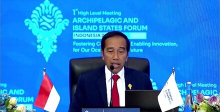 Presiden Jokowi bawa oleh-oleh dari Exxon Mobil.