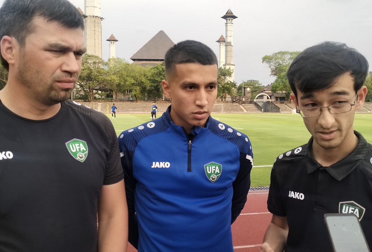 Timnas Uzbekistan U-17 bersiap menghadapi laga pertama di Piala Dunia U-17 2023.