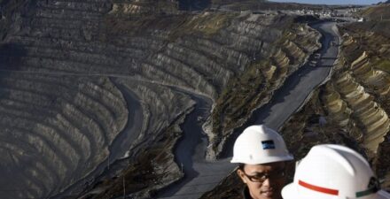 Presiden Jokowi bertemu bos freeport.