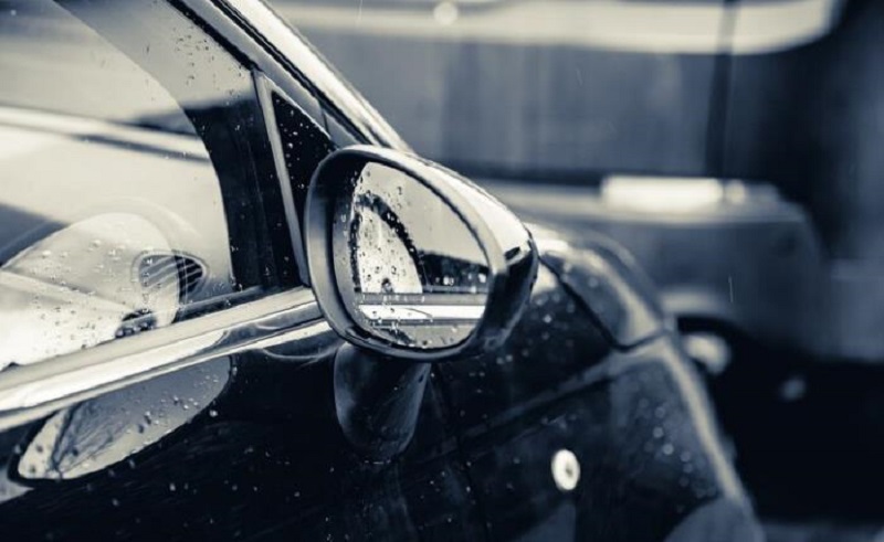 Ilustrasi mobil listrik.