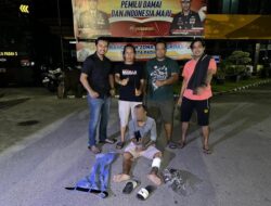 Tim Klewang Satreskrim Polresta Padang Berhasil Menangkap Pelaku Pencurian Ponsel di Rumah Makan