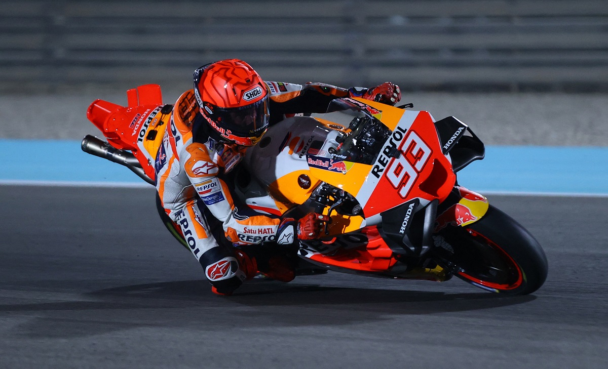 Marc Marquez akui tak mau ganggu Marc Marquez dan Jorge Martin dalam perburuan gelar juara dunia MotoGP 2023.