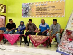 Bimbingan Keselamatan Berkendara bagi Pemuda Pengangkut Buah Sawit di Nagari Koto Padang