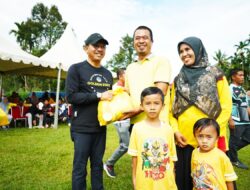 CFD di Pauh Duo, Bupati Sekaligus Penyerahan Bantuan Pangan dari BAZNas