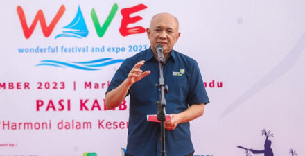 MenkopUKM Teten Masduki Sebut Rumput Laut RI Diekspor.