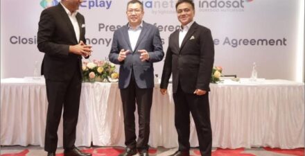 MNC Play kerja sama Asianet dan Indosat.