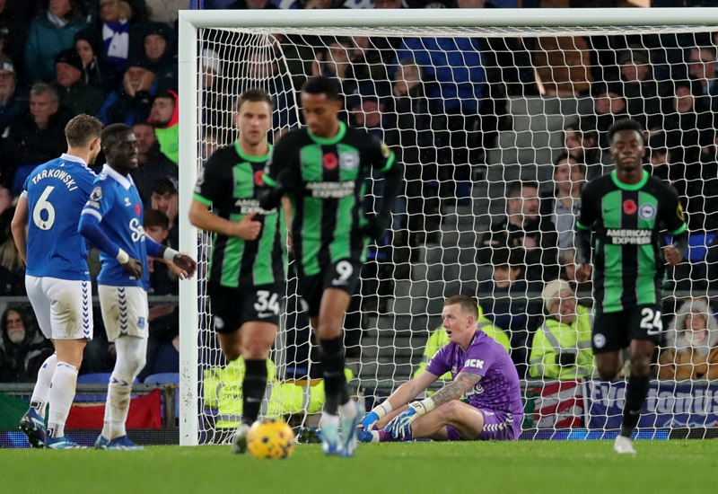 Hasil Liga Inggris 2023-2024 semalam menunjukkan Everton ditahan Brighton 1-1.