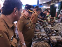 Pj Wako Jasman Tinjau Pasar Ibuh Mengetahui Harga Bahan Pokok Sebenarnya