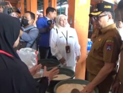 Pj Wako Jasman Himbau Masyarakat Jangan Khawatir Beras Di Pasaran Payakumbuh Bebas Beras Plastik