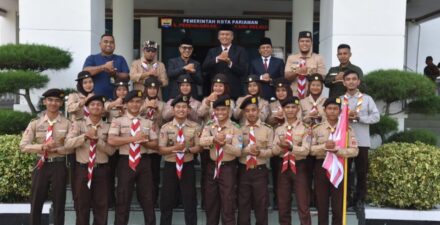 Lepas Kontingen Kwarcab16 Pramuka Kota Pariaman Ikuti KBN Tingkat Sumbar ; Ini Pesan Pj Walikota Pariaman